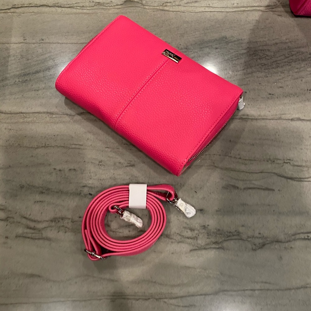 Thirty one crossbody purse hot pink